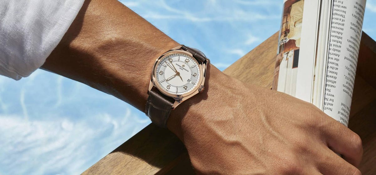 5 Ways to Style a Watch for Any Occasion