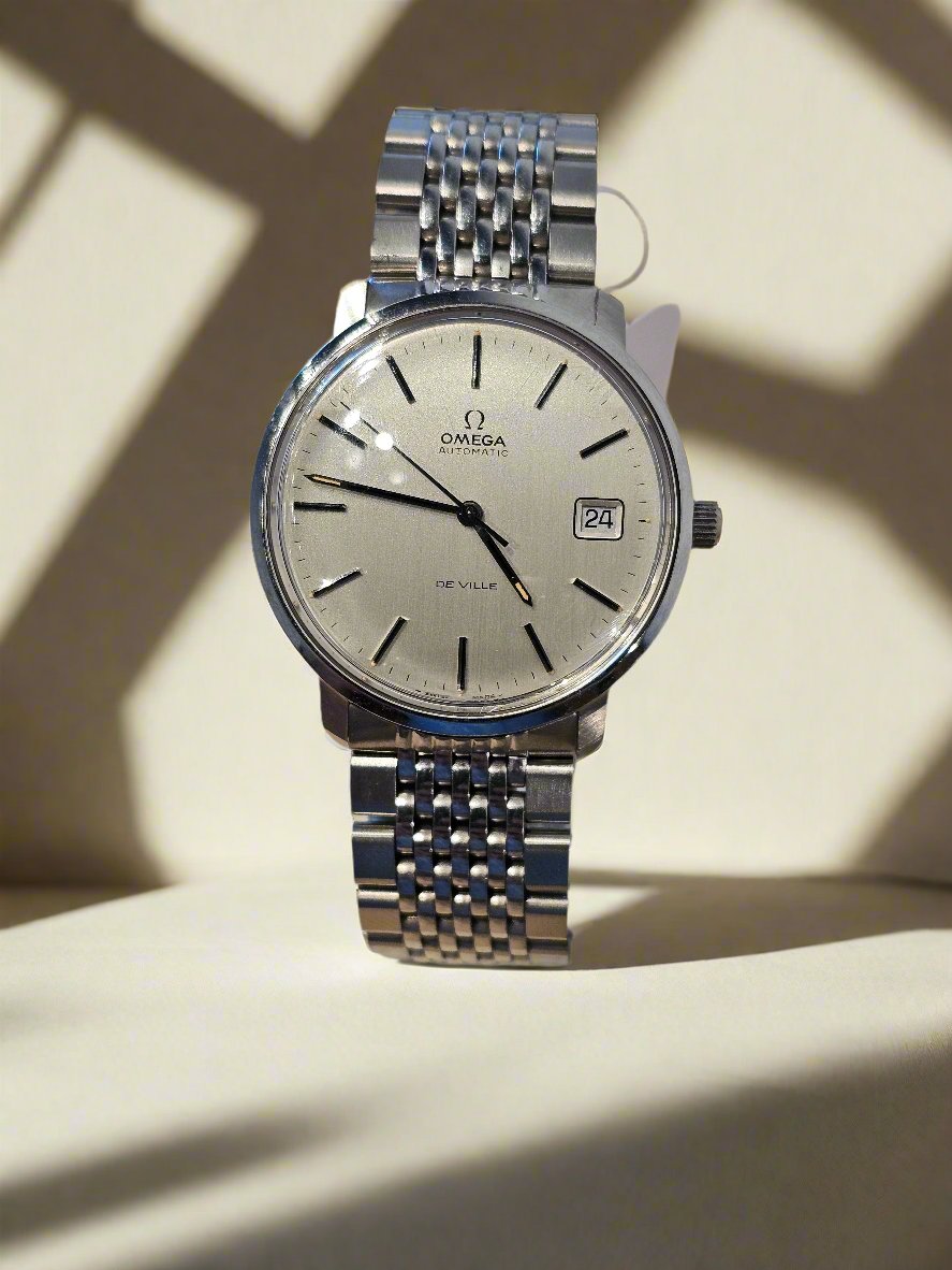 Omega Vintage De Ville 1973 Silver Dial 166.0181 Pre-Owned