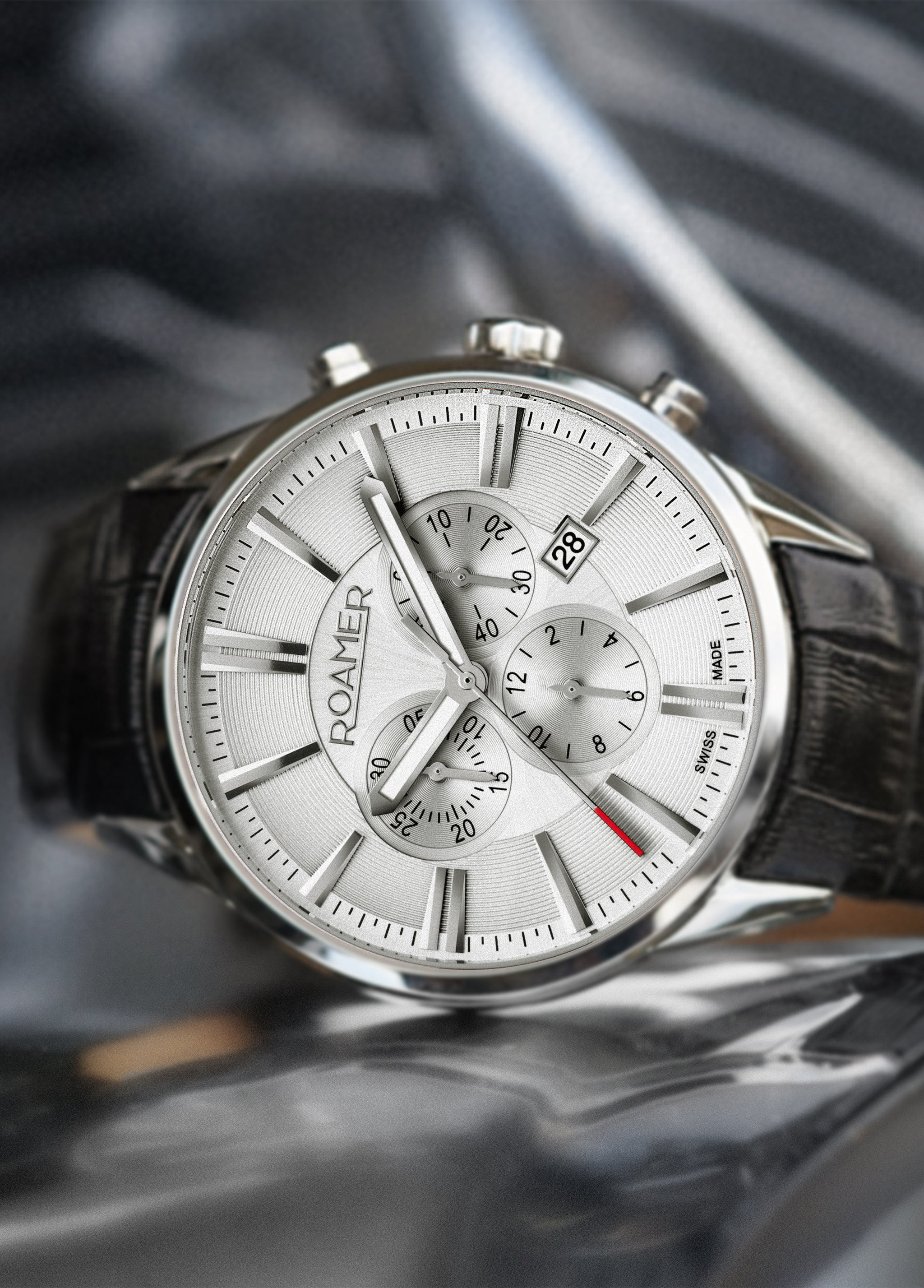 Roamer Superior Chronograph 44 mm Men's Watch – Silver Dial, Silver Case, Swiss Quartz Movement
