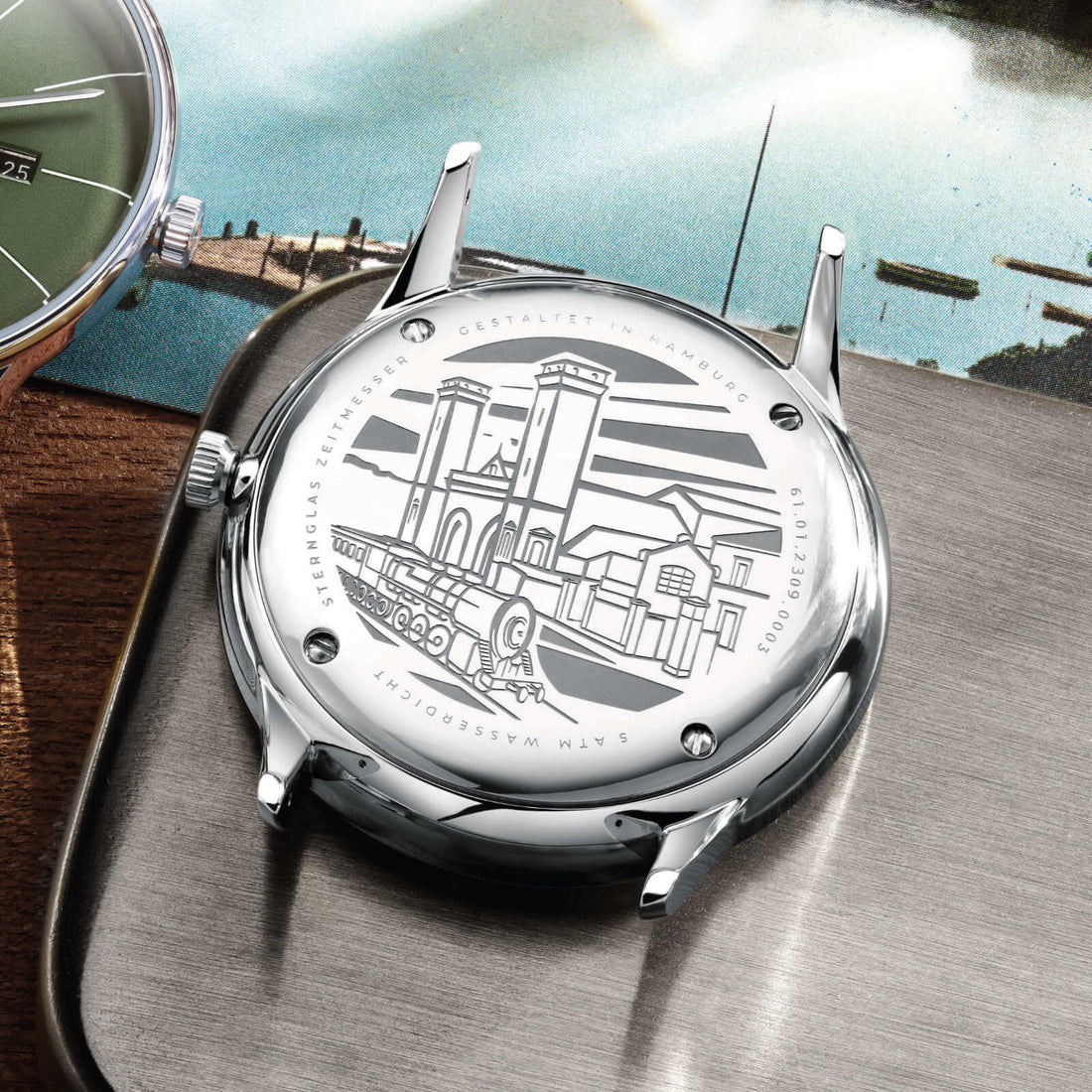 Sternglas Berlin Men's 38 mm Quartz Watch