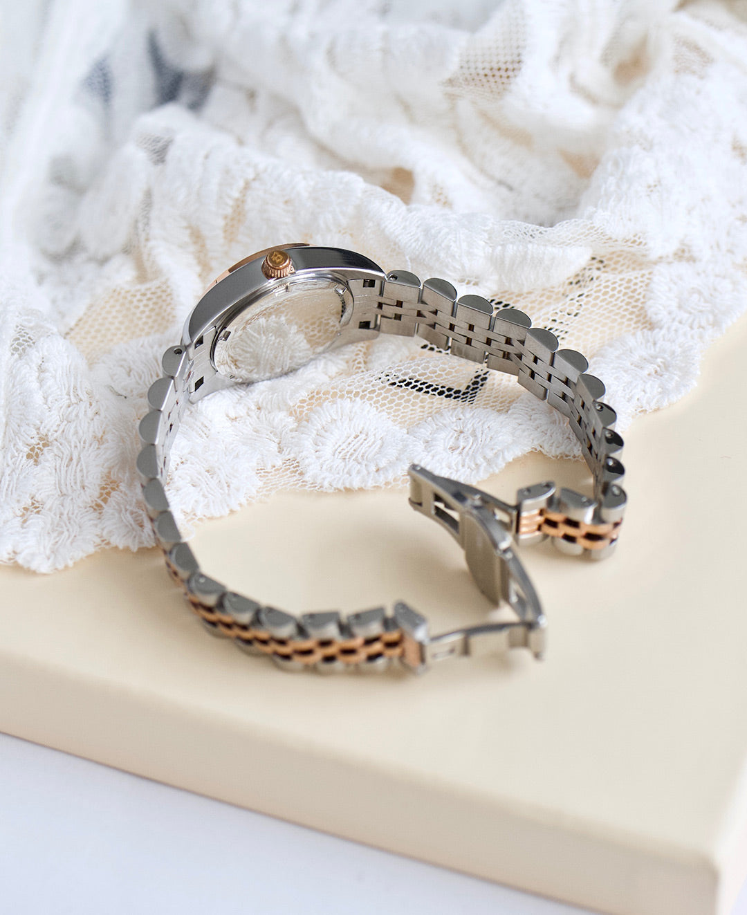 Jacques Du Manoir Inspiration Ladies Ladies 26 mm Quartz Watch