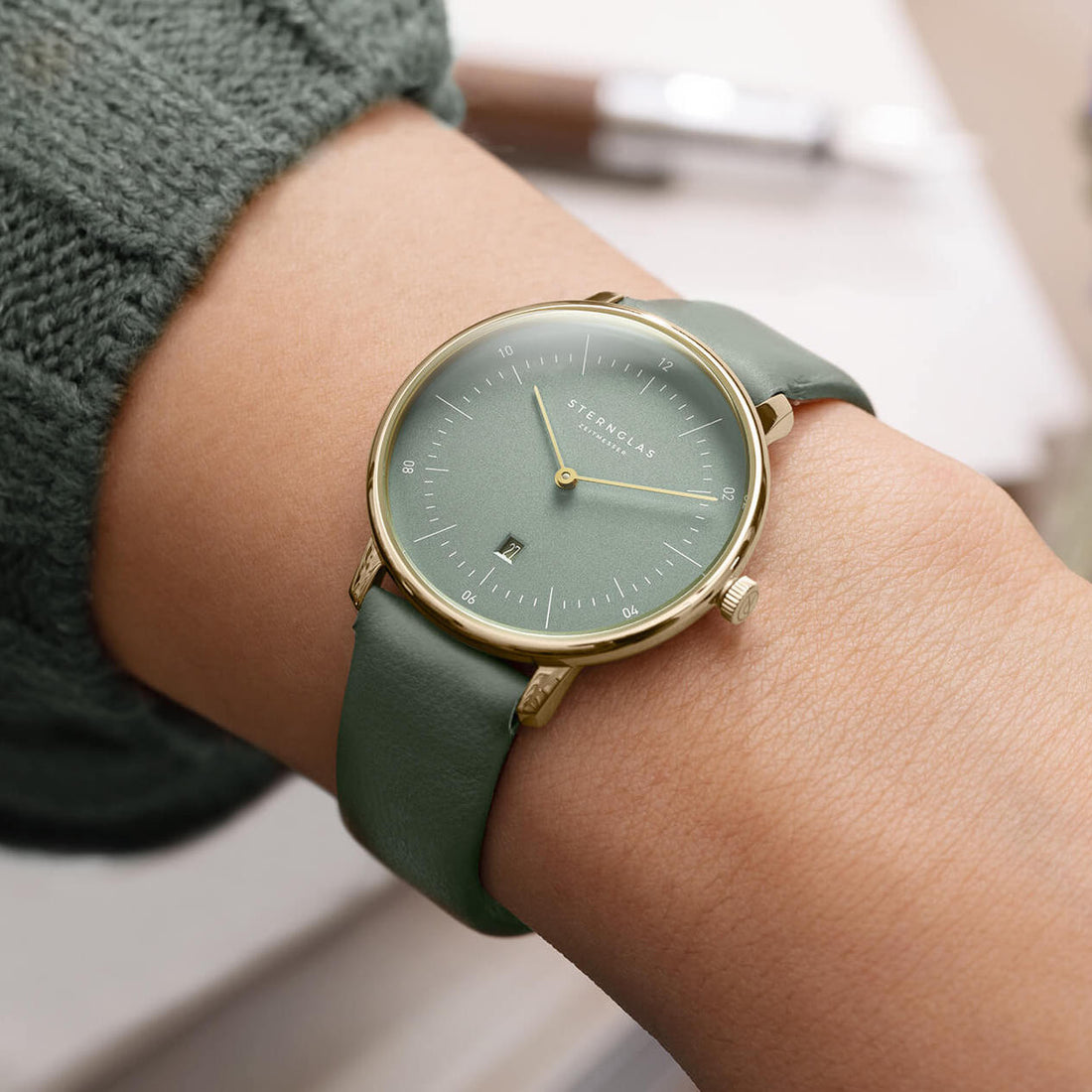 Sternglas Naos XS Edition Ladies 33 mm Quartz Watch