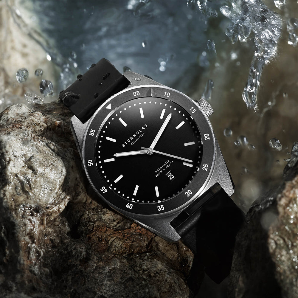 Sternglas MARUS 42mm Automatic Dive Watch S02-MA03-KA01, Black-Silver Dial, Sapphire Crystal, Rubber Strap, 20 ATM Water Resistant