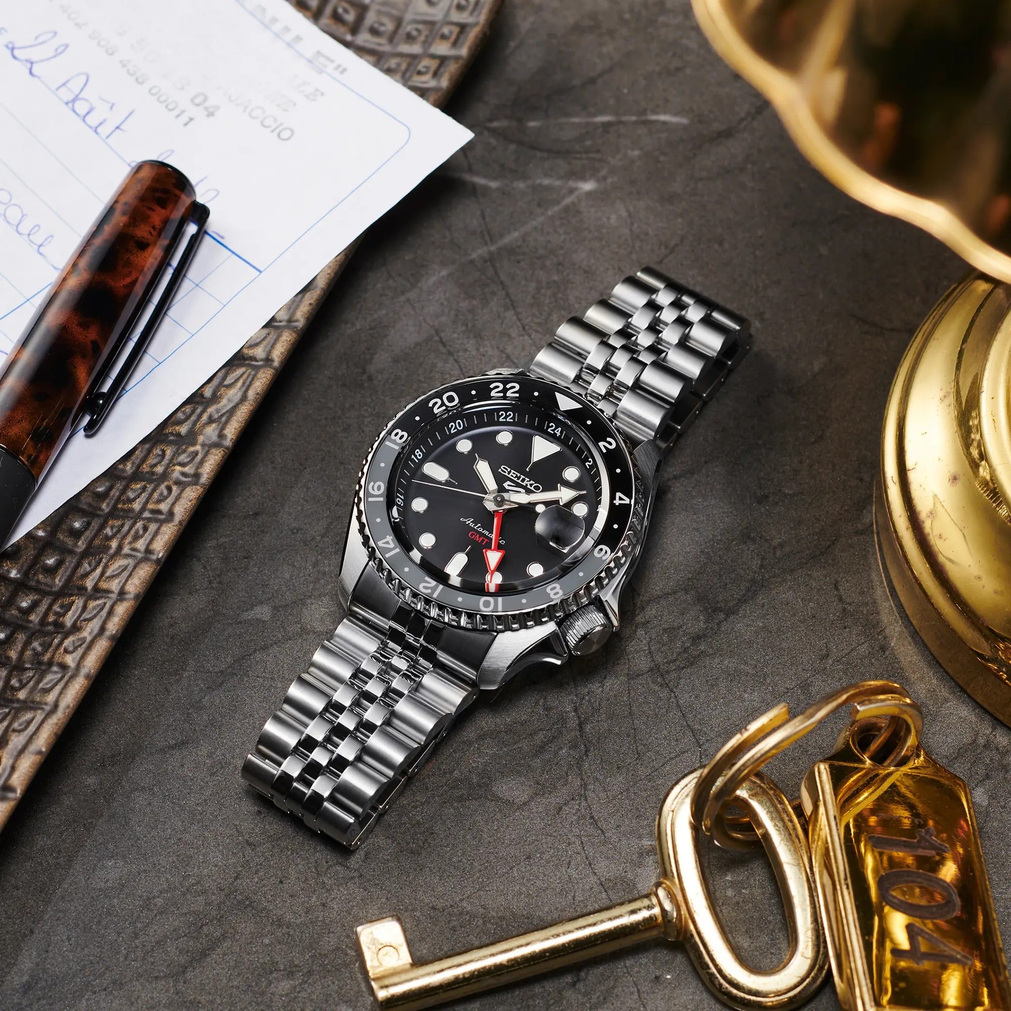 Seiko 5 Sports ‘Black Grape’ GMT SSK001K1 – Japanese Made Automatic Watch, 42.5mm, Hardlex Crystal, Stainless Steel, 100M Water Resistance