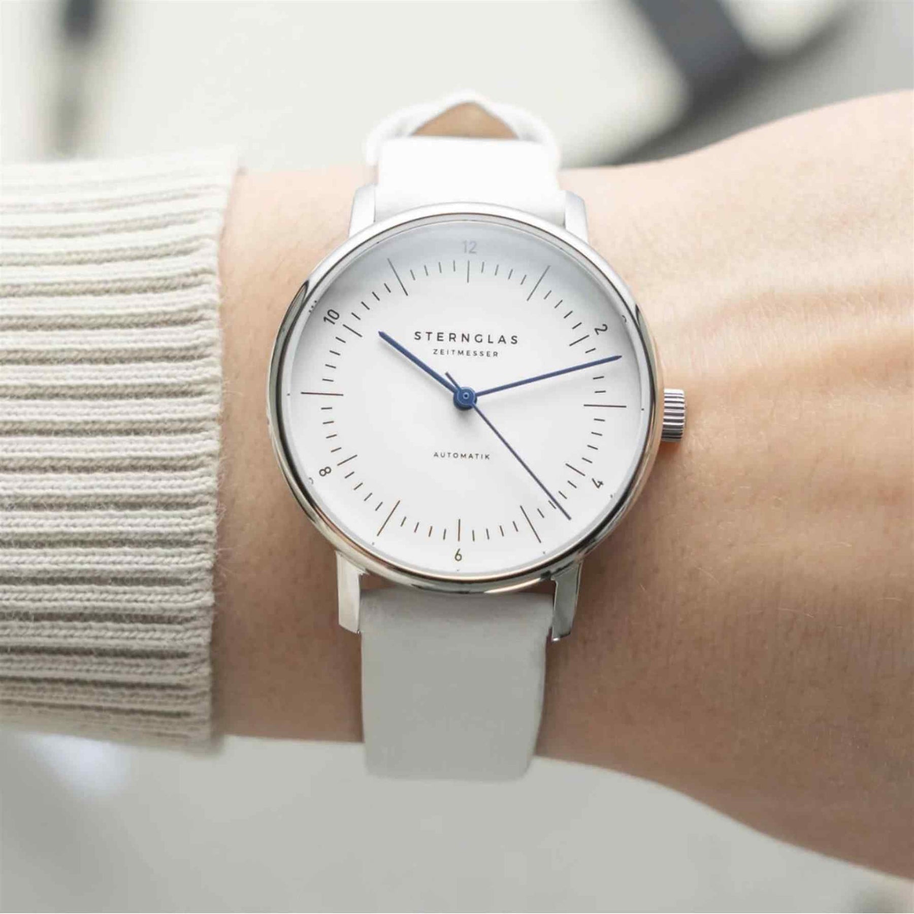 Sternglas NAOS XS Automatik 33mm Silver Watch S02-ND01-KL12 – White Dial, Sapphire Crystal, White Leather Strap, 5 ATM Water Resistant