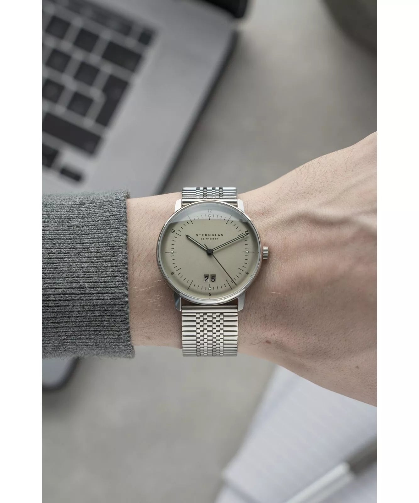 Sternglas Naos Big Date Alabaster Men's 38 mm Quartz Watch