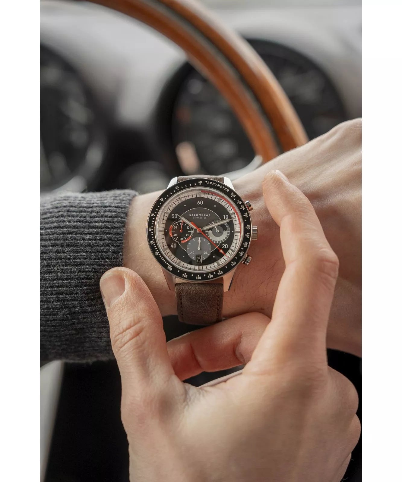 Sternglas Tachymeter 2.0 – Black / Modena Leather – S01-TM03-MO23