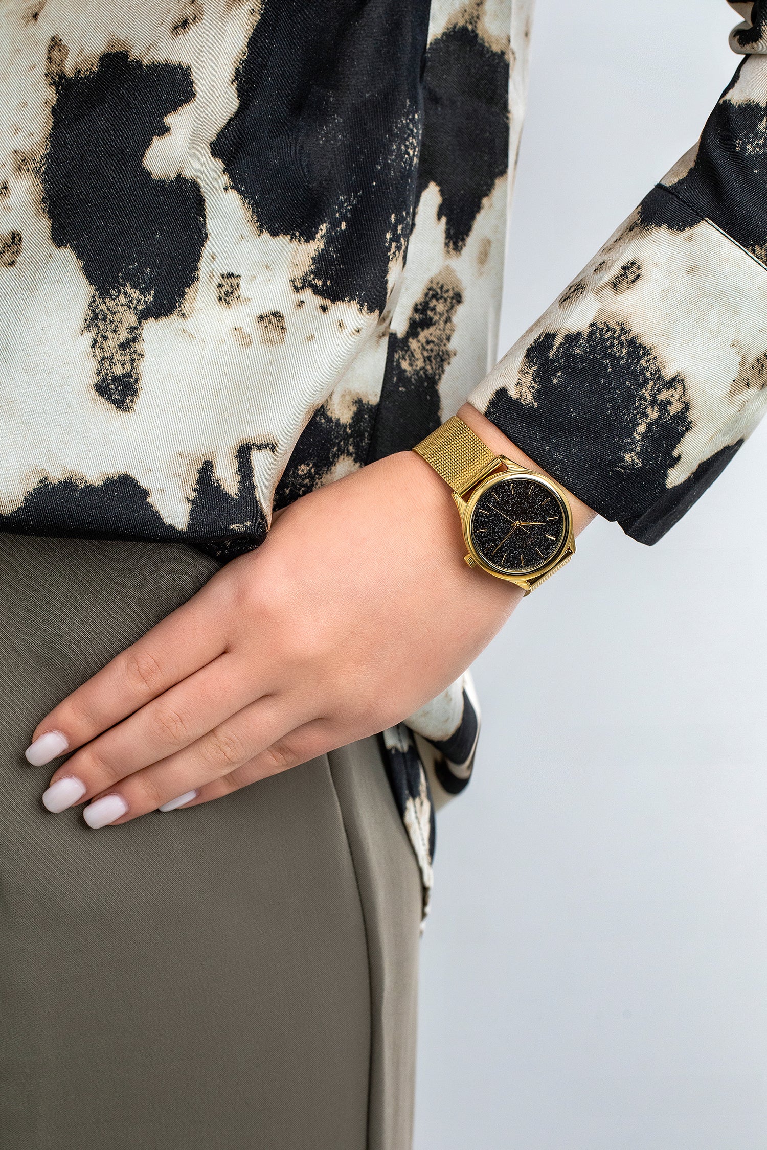 Timex  Women`s Gold-tone Analog Watch Blue Strap